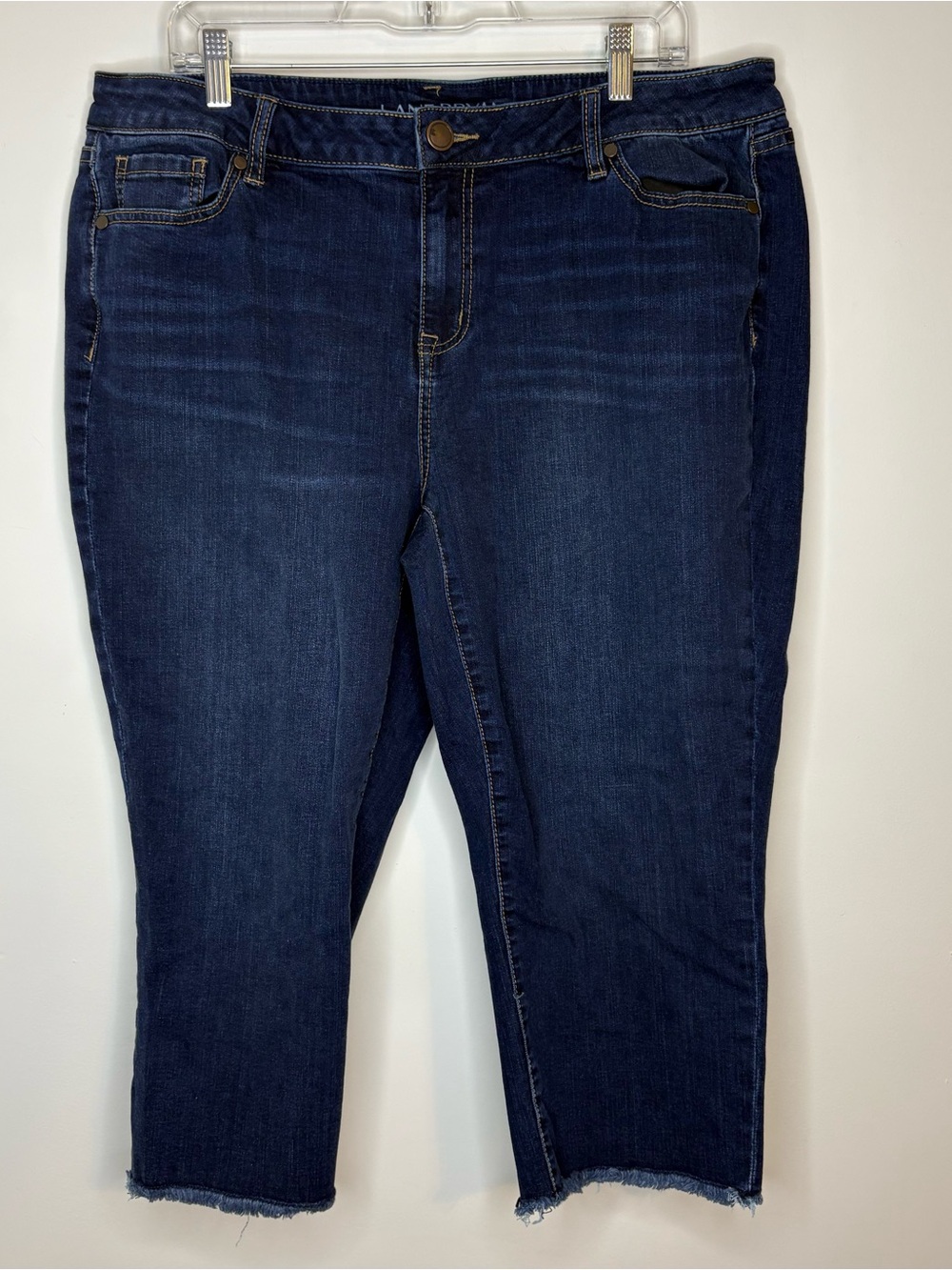 Lane Bryant Girlfriend Crop Dark Indigo Stretch Denim Capris Size 16